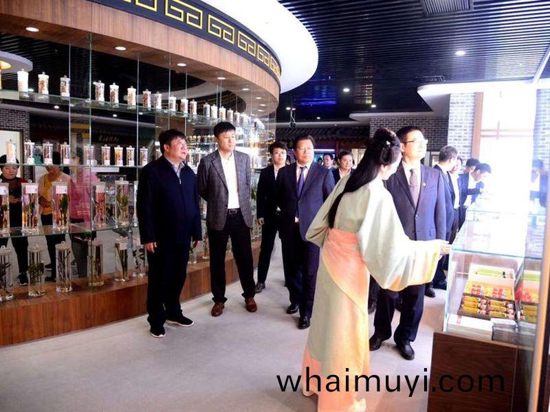 標(biao)本(ben)館對外交(jiao)流